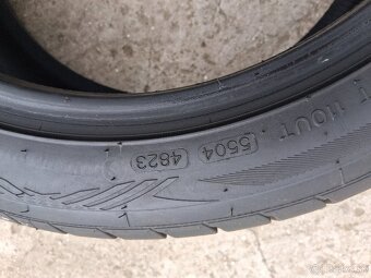 Predám pneu 225 45 r17 - 4