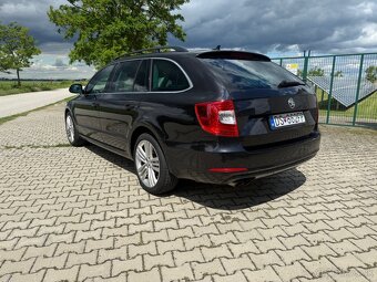 Škoda Superb Combi 2.0 TDI - 4