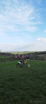 Suzuki RMZ 250 4t 2015 - 4