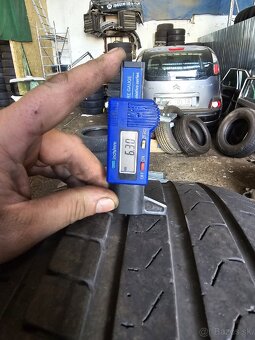 Letné 235/50/19 PIRELLI - 4
