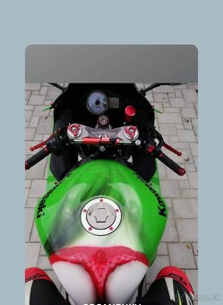 Kawasaki zx6 - 4
