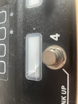 Mooer pedal controller L6 - 4