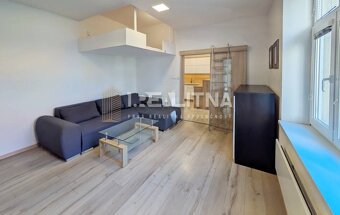 ŠTÝLOVÝ 1-IZBOVÝ BYT S KRBOM, 51 M2, ZVOLEN - 4