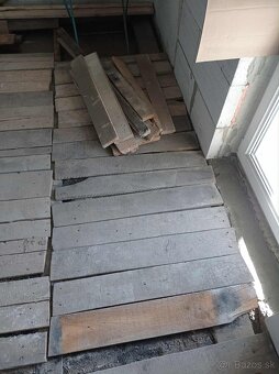 Hranol, hranoly, stavebné rezivo, drevo, dosky, strešné laty - 4