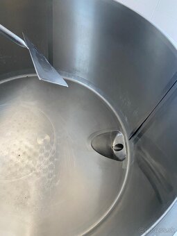 Chladnička na mlieko - 4