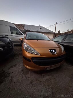 Peugeot 207 - 4