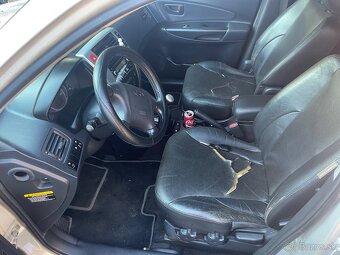 Hyundai tucson 2.0 CRDi - 4
