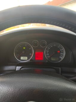 Predám Passat 2.5 TDI v6 - 4
