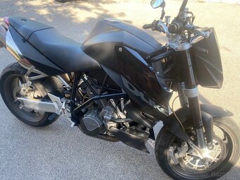 KTM 990 SUPER DUKE - 4