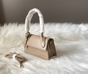 Kabelka Jacquemus Long Chiquito - béžová - 4