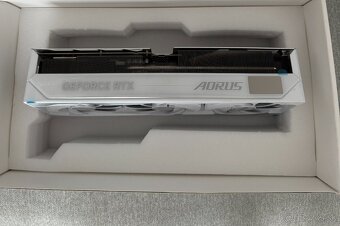 GIGABYTE AORUS GeForce RTX 5080 MASTER ICE 16GB - 4