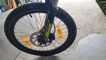 Predám detský/juniorský horský bicykel Specialized Hotrock P - 4