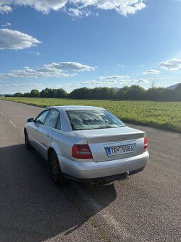 AUDI A4 B5 121 kE - 4