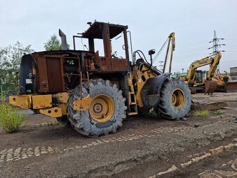 CATERPILLAR 930H 4X4 - 4