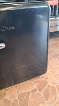 MIDEA malá chladnička - 4