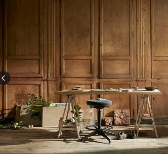 IKEA PRACOVNY STOL LAGKAPTEN / MITTBACK - 4