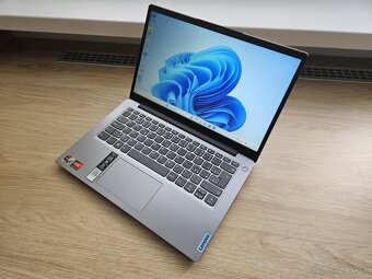 LENOVO IdeaPad 3 14" AMD Ryzen 3 4GB/128GB;W11,zaruka - 4