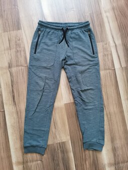 Tepláky veľ. 152/158 - 4