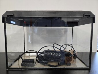 Akvárium 25 L + akvarijný set - 4