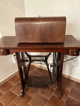 Funkčný šijací stroj Minerva 21B - 4