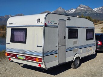 Obytny prives Hobby 440 - predstan + strieska naviac - 4