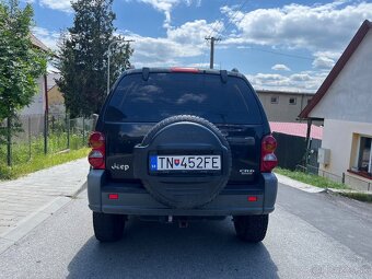 Jeep CHEROKEE - 4