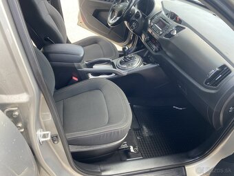 KIA Sportage 2.0CRDI 4WD - 4