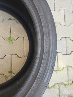 Pirelli scorpion zero pneu 1ks / 305/35/22 - 4
