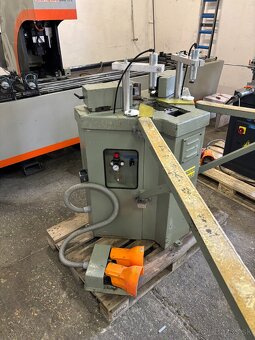 Pressta Eisele PV 8 - rohovací lis - 4