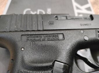 Umarex Glock 17 Gen3 CO2 - 4