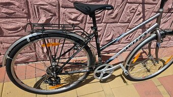 Trekingový bicykel Kellys Athena - 4