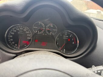 Alfa 147 - 4