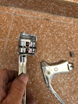 Shimano 600 brzdové páky. - 4