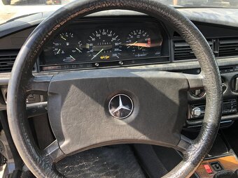 W201 190E 1.8 - 4
