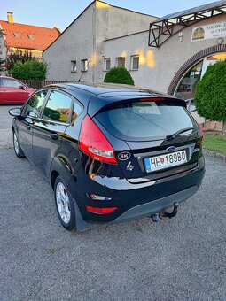 Ford Fiesta - 4