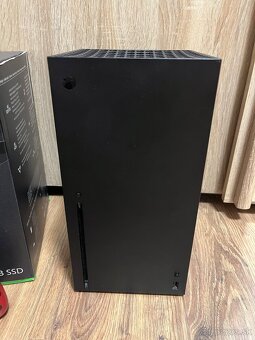 Xbox Series X 1TB 2x ovladač - 4