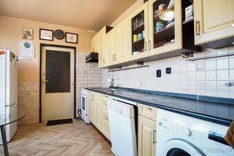 3-izbový byt s 2 balkónmi blízko centra, Nové Zámky – 72,51m - 4