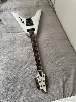 PK Guitars "V"- čko - 4