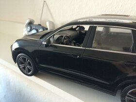 Predám RC Porsche Cayenne Turbo 1:14 - 4