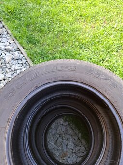 Pneu Bridgestone 235/65 R17 - 4