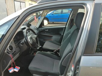 Suzuki SX4 - 4