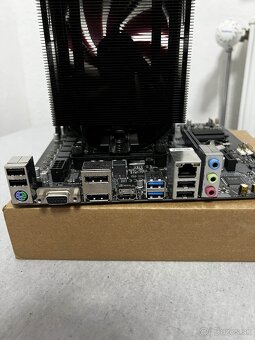 i5 12400f + 32GB CL16 + H610M H V3 DDR4 - 4