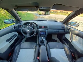 Škoda Octavia RS 1.8T - 4