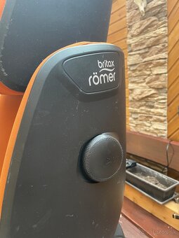 Britax Romer ADVANSAFIX i-size Golden Cognac 2023 - 4