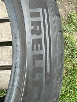 Pirelli 245/40 R19 4x=150e - 4