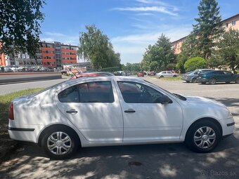 Škoda Octavia II - 4