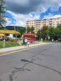 Jednoizbak v centre Brezna - 4