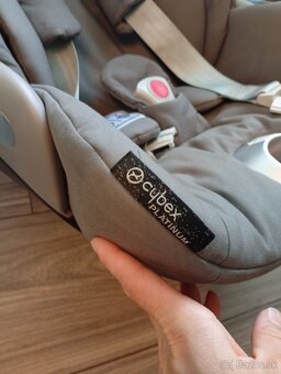 Cybex Cloud Z i-size autosedačka vajíčko - 4