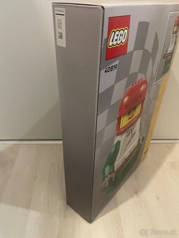 Lego 40819 Zväčšená minifigúrka pretekar - 4