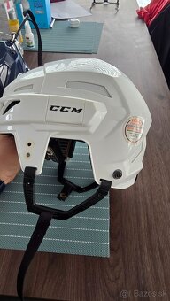 Prilba ccm 3Ds - 4